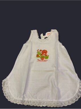 Vintage Strawberry Shortcake Wundies White Dress Size 4 Lace Trim NWT USA 80s